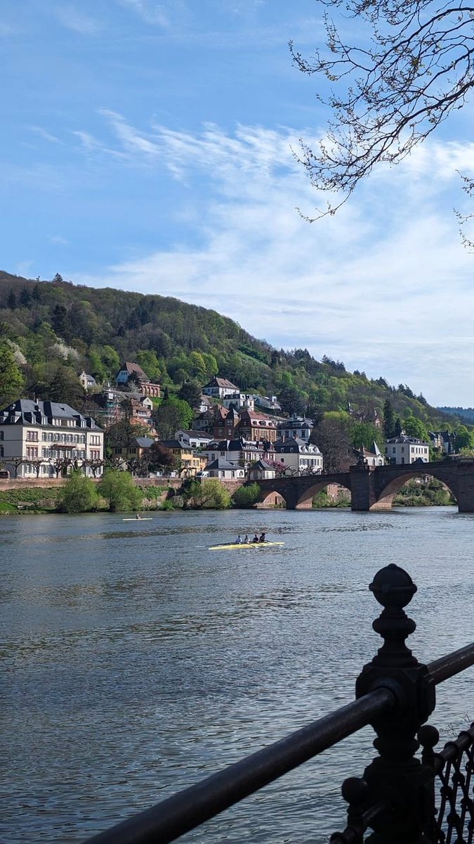 echoesofworld's tweet photo. Heidelberg, Germany https://t.co/u3LwTSfPDk