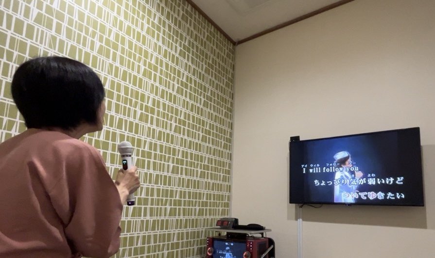 nonderful's tweet photo. 【やっぱりZABADAKが好きだ】

吉良知彦さん

上野洋子さん

初期のザバダック、やっぱり好きだなぁ

♪

何十年ぶりかでカミさんと2人っきりでカラオケ🎤

ムスメ達抜きなのはとにかくめちゃくちゃ久しぶり！

ZABADAK祭り

デビューの頃の曲を立て続けに入力

名曲「50億…

https://t.co/6cseqBbKHn https://t.co/HkYhdMMGEC