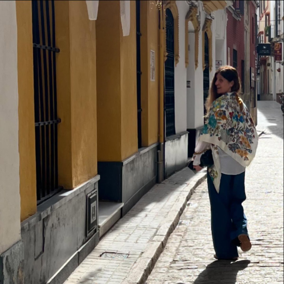 chantalracing's tweet photo. Walks I’d do again and again… 
Wishing everyone a wonderful Sunday. https://t.co/L0SWjn0Ajy