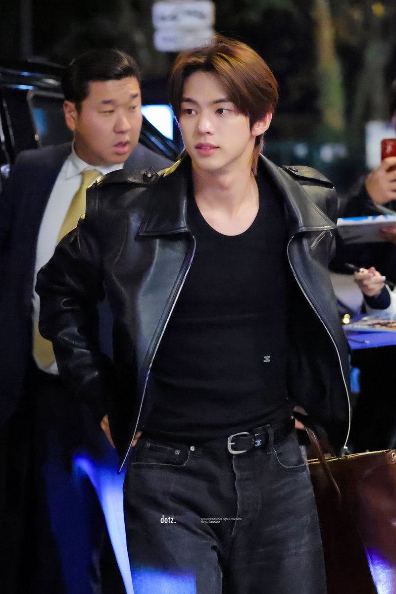 dotz_dh's tweet photo. 261003 도셀린
#TWS #DOHOON #투어스 #도훈 https://t.co/cZti7Y7w28