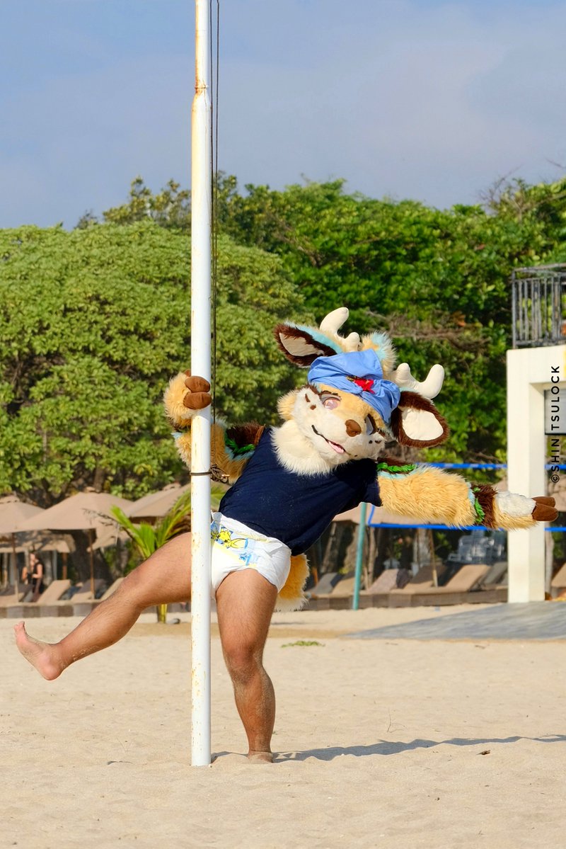 shinitsulock's tweet photo. Welcome to Bali ᬩᬮᬶ 🏖 #BDF #abdl https://t.co/AOISc0o0is
