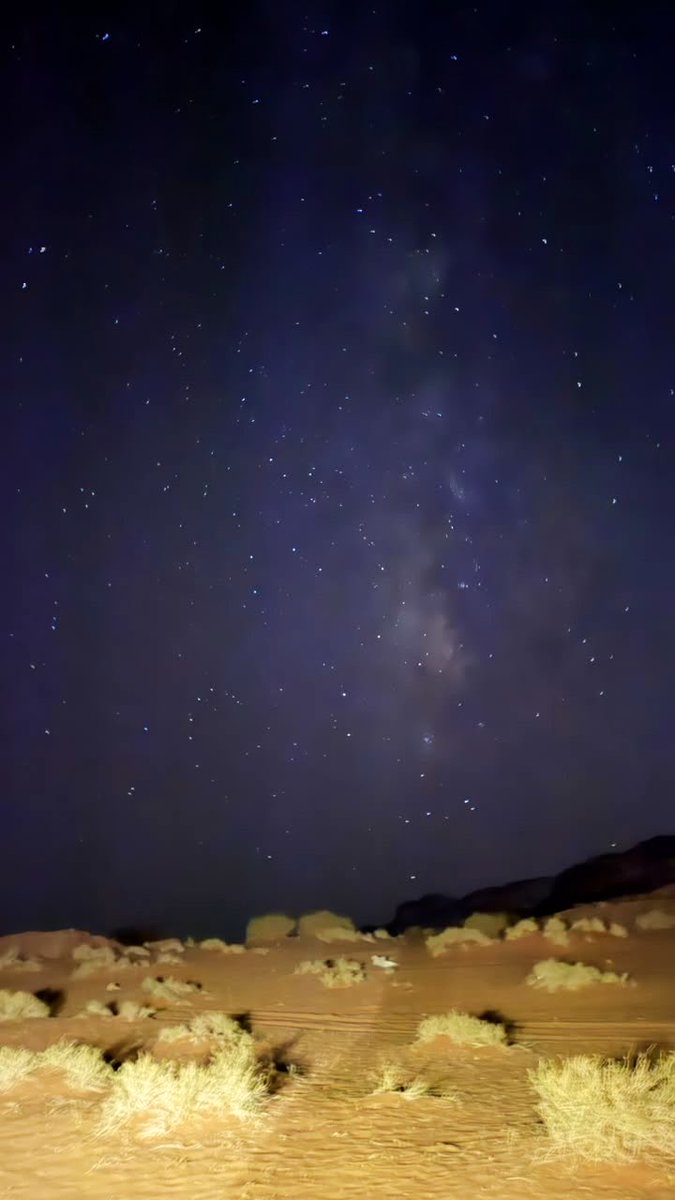 1ilxrv_'s tweet photo. نجوم اليوم🌟❤️❤️❤️❤️
#نجوم #Octuber2 https://t.co/nOpxs71dh3