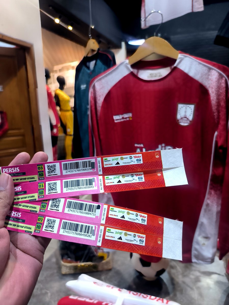 justmoregive's tweet photo. Sek meh tribun date nyohh,
Tiket VIP gratis langsung DM. https://t.co/HwCqz1Bh1g
