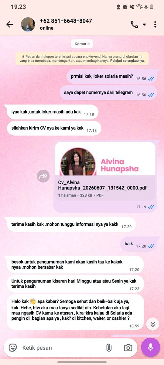 kimcadelll's tweet photo. keterima kerja udah kayak menang undian, mana tanpa interview😂 https://t.co/mi1uJD5AE0
