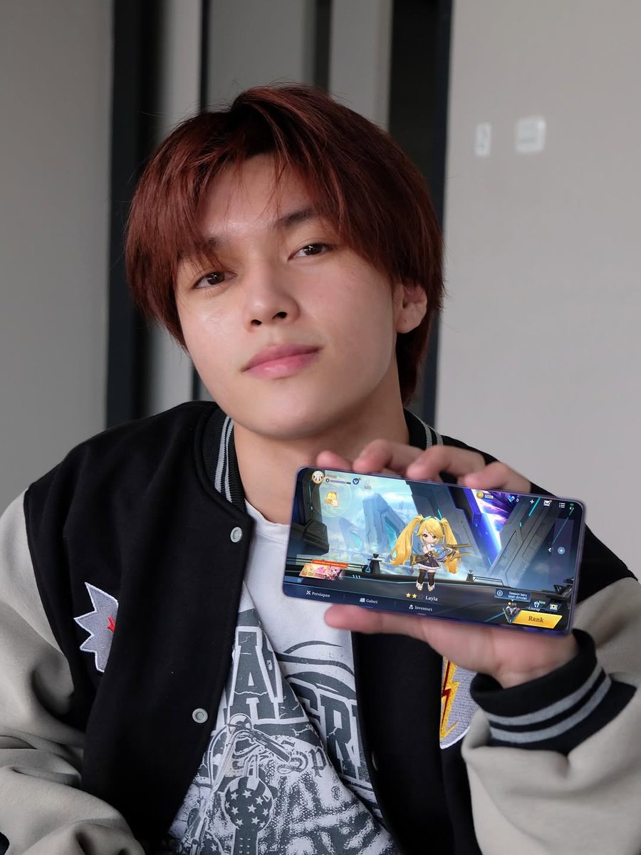 AriaM94456's tweet photo. Tanggal 12 September nanti, turnamen MCGG Rising Stars resmi dimulai. Ada total hadiah puluhan juta rupiah ditambah Skin Special Chou gratis buat diperebutkan! Siapa tahu kamu yang akan menjadi calon juara dunia di MRS S3 Finals. Pastikan kamu tidak ... https://t.co/GDKlChupju