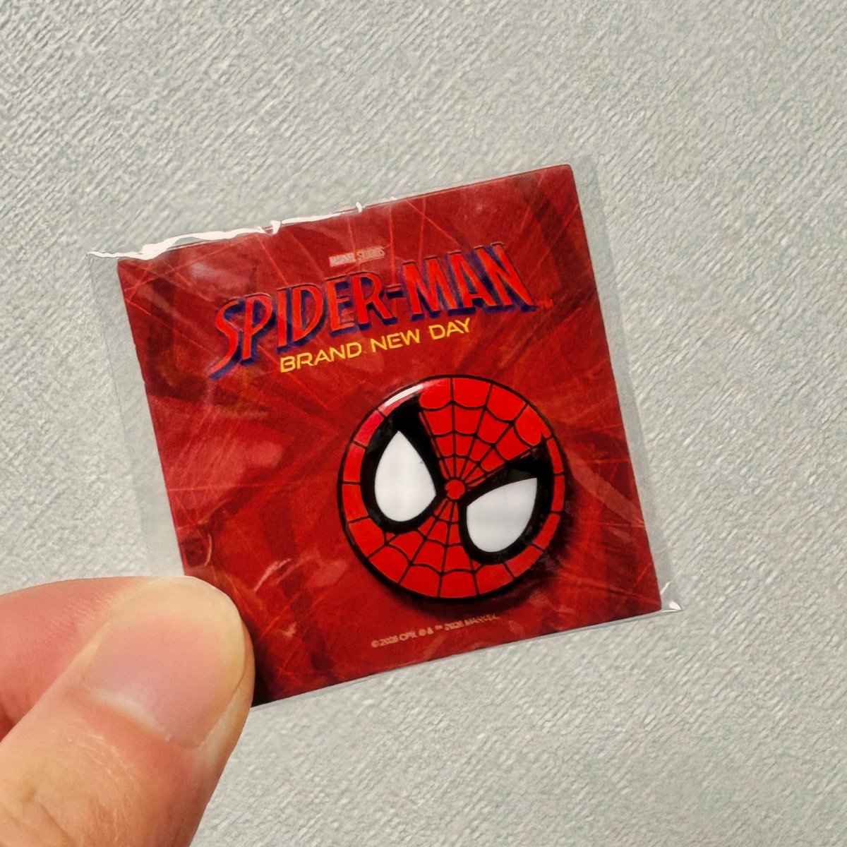 rubilouise's tweet photo. Photo by CAPTAIN on September 1, 2026. May be an image of a vulture, spider, button, card, and text. https://t.co/WWAaCDWqE6