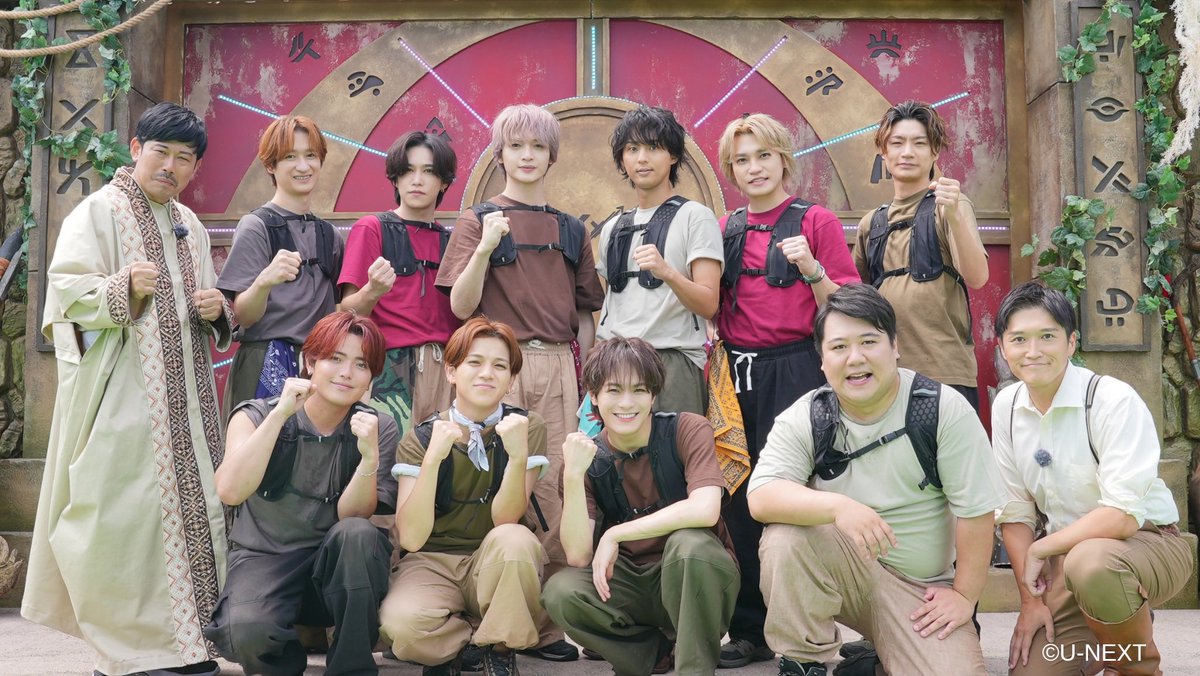 AzamiTatsuya's tweet photo. 『キスマイ×NEXT』

U-NEXTオリジナルバラエティー番組！

案内役として出演しています🪑
ゲームマスターは岡野陽一さん！

Kis-My-Ft2さんの15周年記念の冠番組！
更にはTravis Japanの宮近さん、吉澤さん、松倉さん、ラランドニシダさんも参加しての白熱バトル！

ぜひご覧ください！

#KisMyFt2 https://t.co/YfxqIjj8Bt