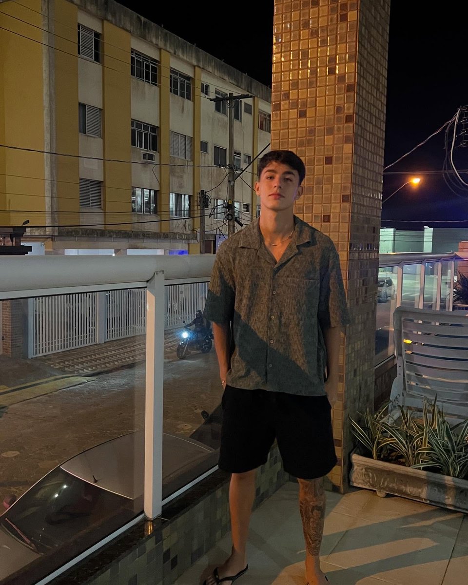 PLM01FOX's tweet photo. ㅤ
    ㅤ’ 🦎 𓇬  sαı pαrα ver o m͟α͟r
      ㅤ  ㅤ     ㅤ  e eu ˒  vı α luα
       ㅤ  ㅤ  ㅤ  ㅤ  #𝓒αlαngo 
ㅤ https://t.co/YYmAi6T4O1