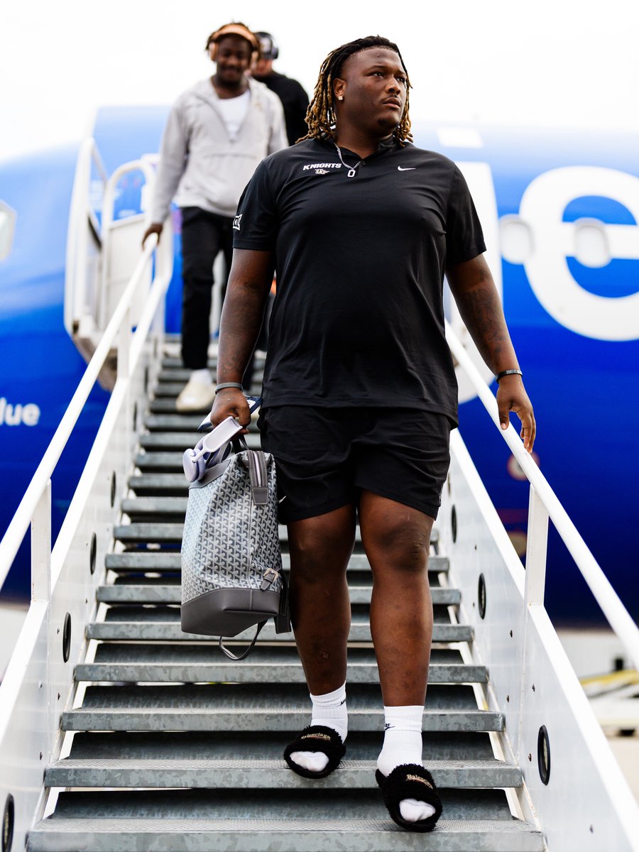 UCF_Football's tweet photo. 📍 Houston,TX https://t.co/zeJDtXvXMk