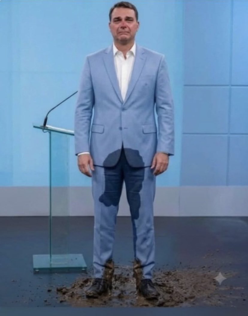 pietroblack01's tweet photo. @YvesAdriano O povo nao vota em cagão https://t.co/Sn0ChcMahv