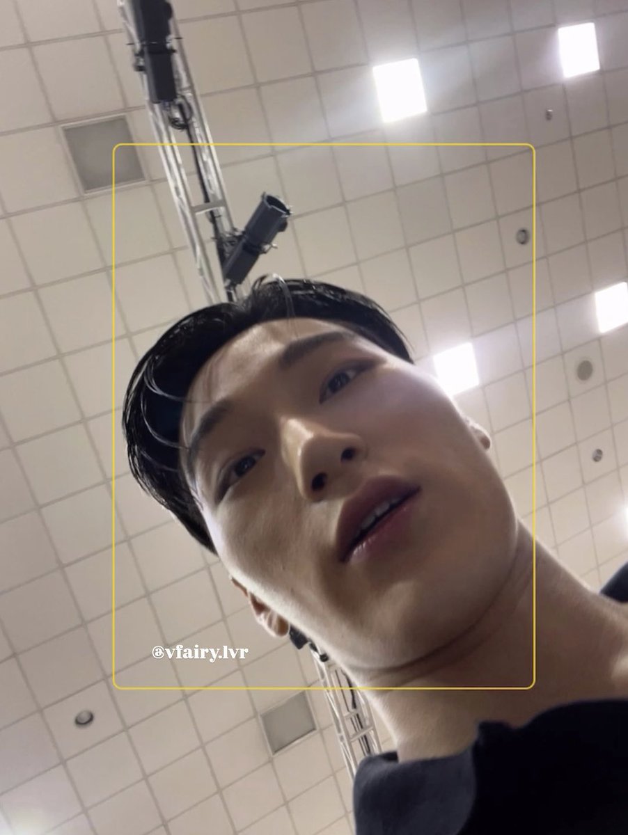 yunsancat's tweet photo. another favorite genre of san pics https://t.co/Q7bo08qJqP