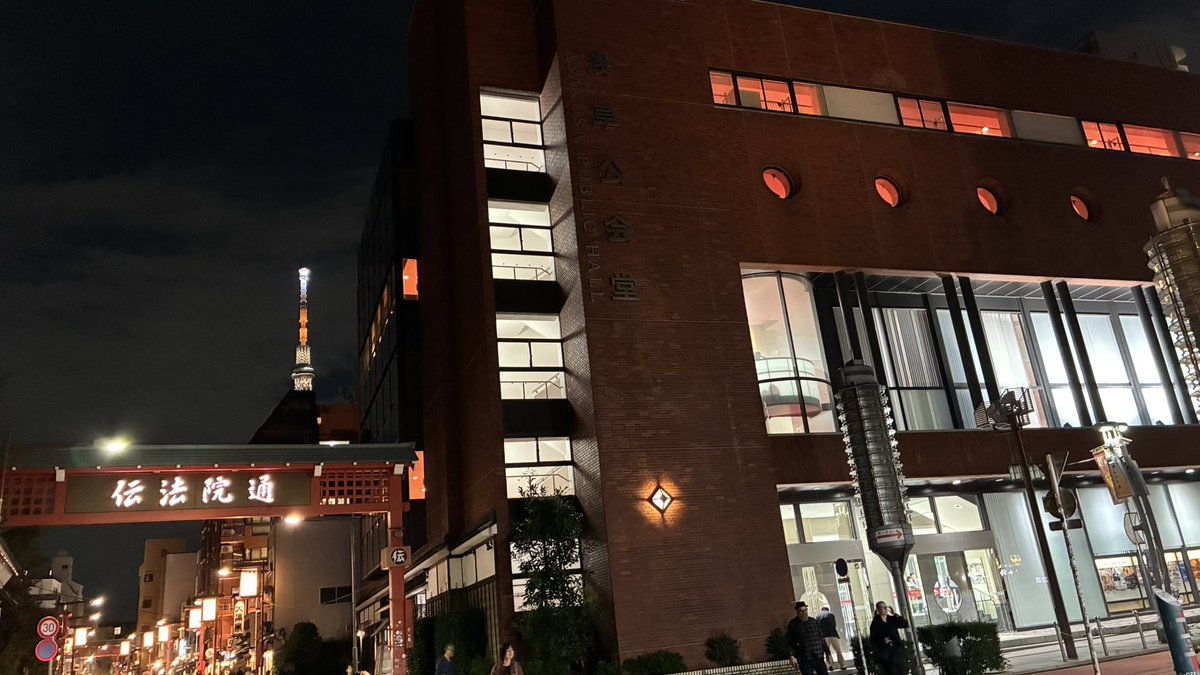 odaizini04's tweet photo. 昨日はナイツ独演会
楽しかった＾＾
　
大好きなKAT-TUNネタ
解散して
観れなくなると思ってたけど
TBS女子アナと
いつものお薬メンバーで
２パターンもやってくれて
めちゃおもしろい🤭
　
今日はラジオパーク行きます！ https://t.co/v8Im0FjDiX