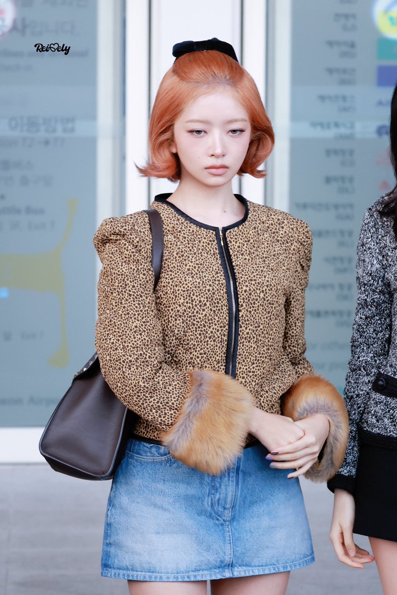 Reively0203's tweet photo. 261003

#IVE #REI #아이브 #레이 #レイ https://t.co/qItL9IIcqU