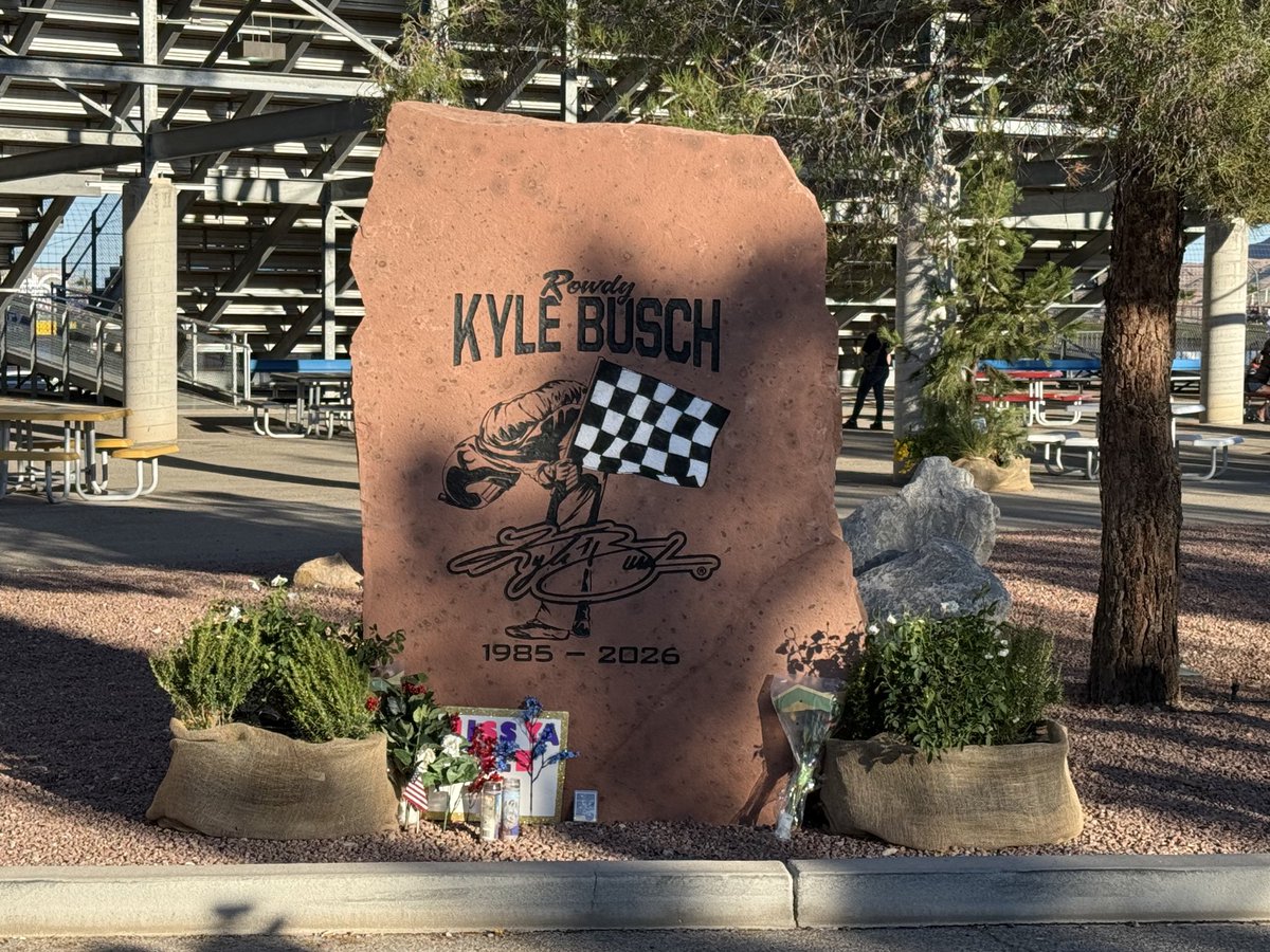 bobpockrass's tweet photo. Kyle Busch memorial rock here outside the Bullring at Las Vegas. https://t.co/YUzIwNzg1r