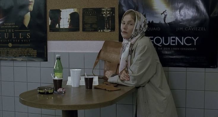ckmrtada's tweet photo. The Piano Teacher (2001)
La Pianiste
Directed by Michael Haneke https://t.co/Gi8EzzlbeP