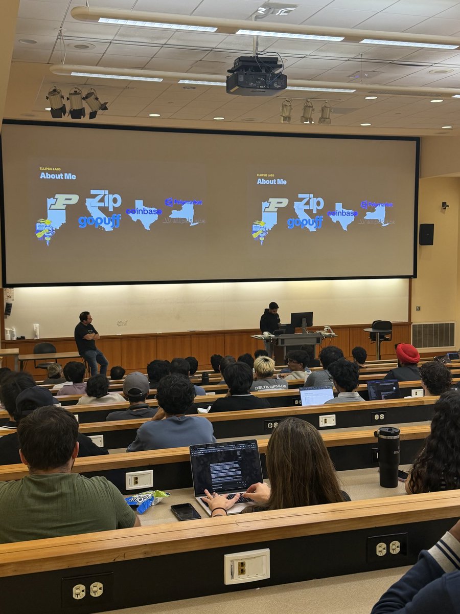 BoilerChain's tweet photo. we had a full house last night 

120+ students showed up to hear @ellipsis_labs break down how they built phoenix, on-chain perps on @solana. then 60 of them stayed to play poker with the team. 

congrats to our winners @je_remy_mao, @sp3ked, and ateş ısfendiyaroğlu 🏆

thank you so much to @bbbisho and atif for showing up big for boiler blockchain !!