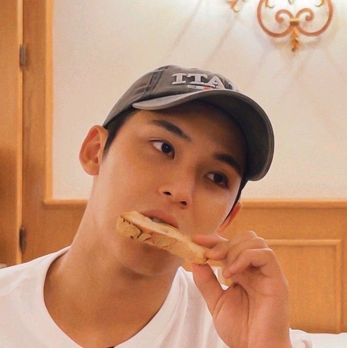 mayumuIpan's tweet photo. ‧₊˚ ⋅ 𓐐𓎩 —— 𝙈𝙖𝙙𝙚𝙡𝙚𝙞𝙣𝙚 posted online .ᐟ

100326 • Pampanga
❝ I dedicate this day to my special man, who never misses a chance to ragebait me! I truly appreciate the time and effort you make for me, even with your busy schedule~

Happy Birthday, Baby! ◡̈ 🎂 https://t.co/AtFX7usroJ