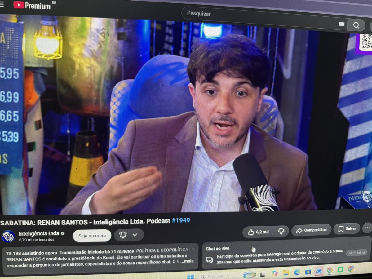 Brunodiasmissao's tweet photo. Esse cara é candidato ? 
Muito inteligente. Como pode esse cara não estar em primeiro nas pesquisas ? 

Estamos perdendo uma oportunidade de ouro. https://t.co/sfH2NfYVLm