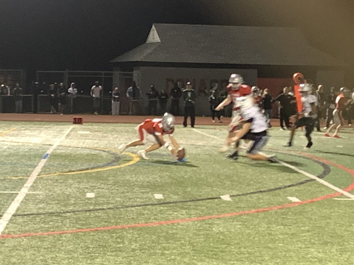 WeHartford's tweet photo. Jayden Bowe in for injured Tamaccio at QB hits Caldwell with 50 yard TD Pass. Maloney  33, Conard 20 late third.@WeHartford @CHSWHAthletics https://t.co/CXFoNXXHVw