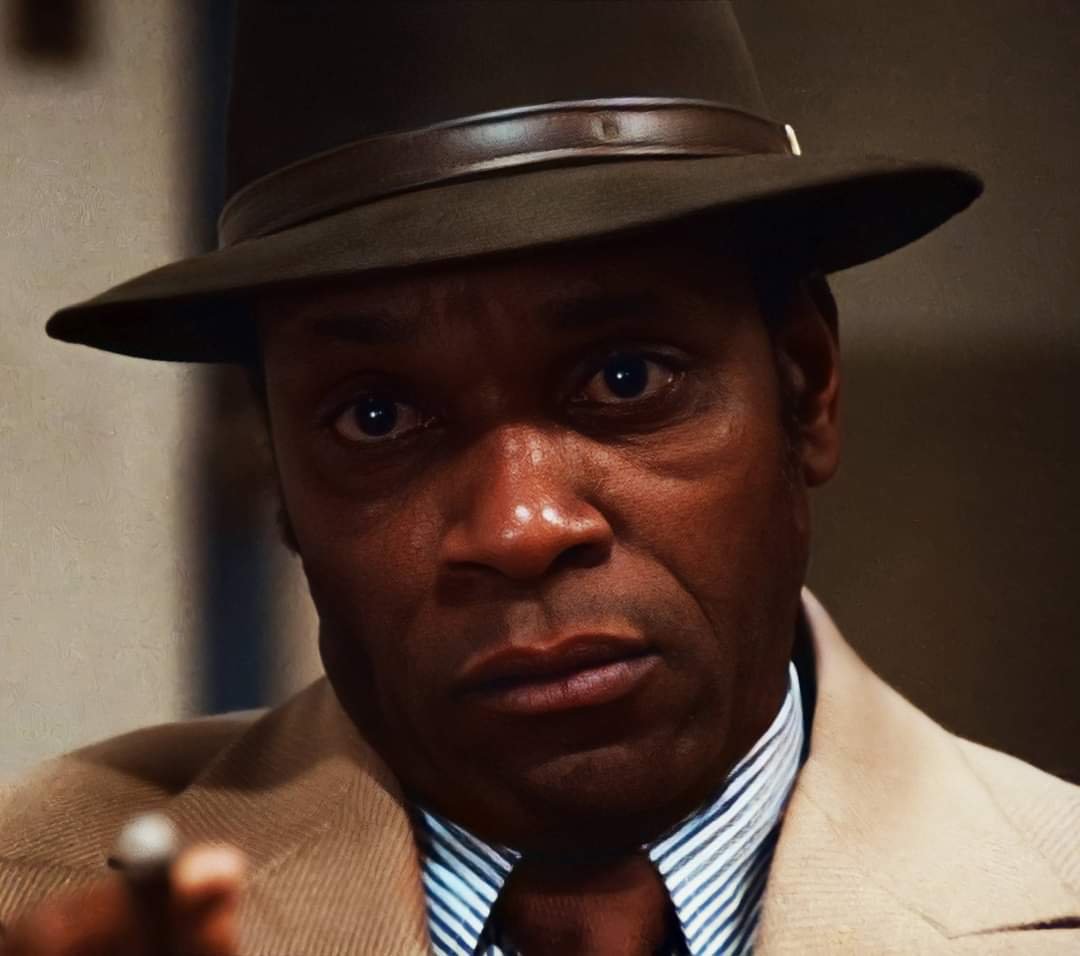 HansomRansom4's tweet photo. Happy birthday Moses Gunn as Bumpy Jonas in Shaft 1971. #mosesgunn #actor #shaft #shaftsbigscore #cornbreadearlandme #aaronlovesangela #rollerball #thehotrock https://t.co/iy3xti1A3n