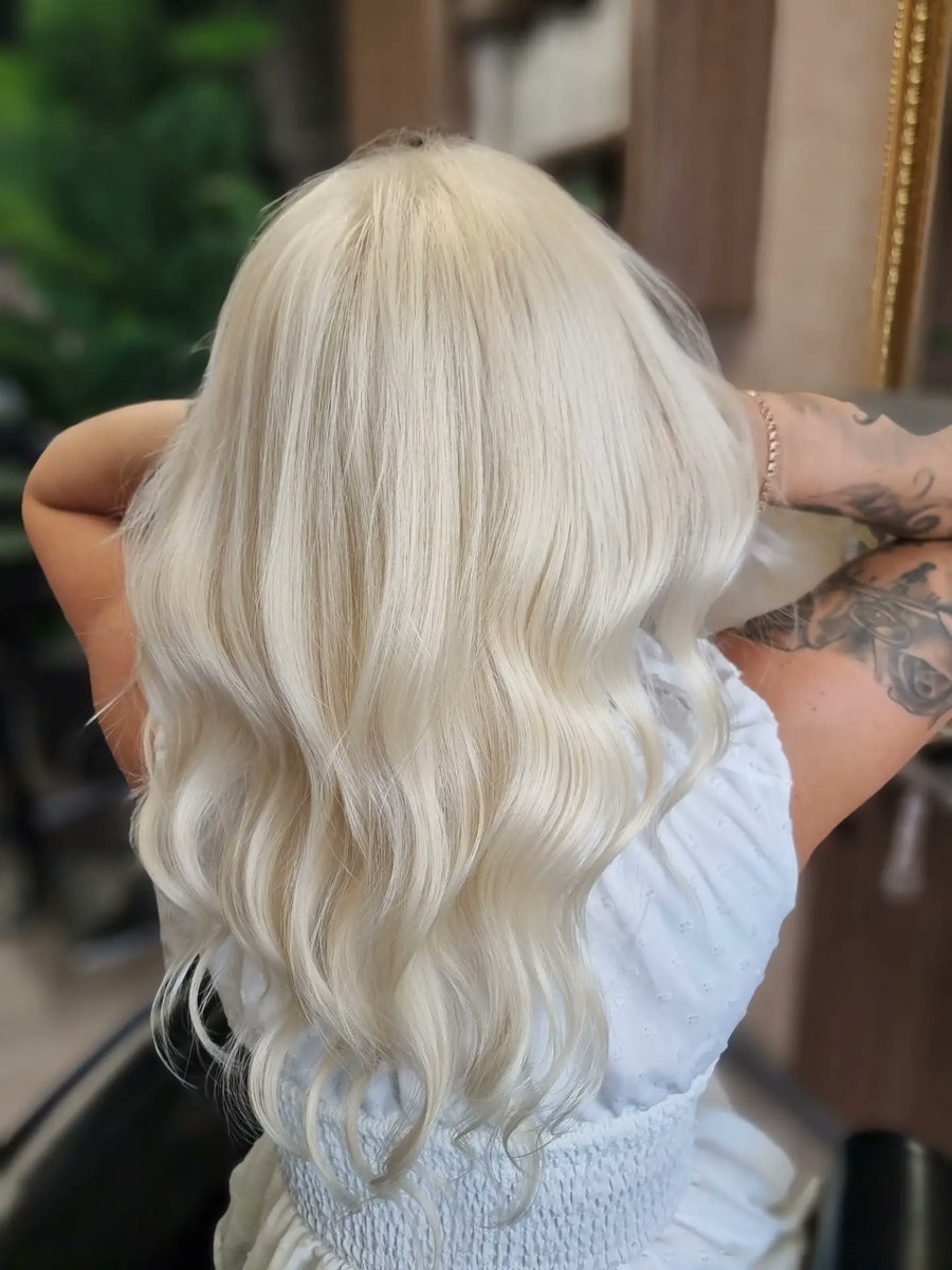 DamlaTopcu_'s tweet photo. Bright bleached blonde... https://t.co/llBOTkf9js