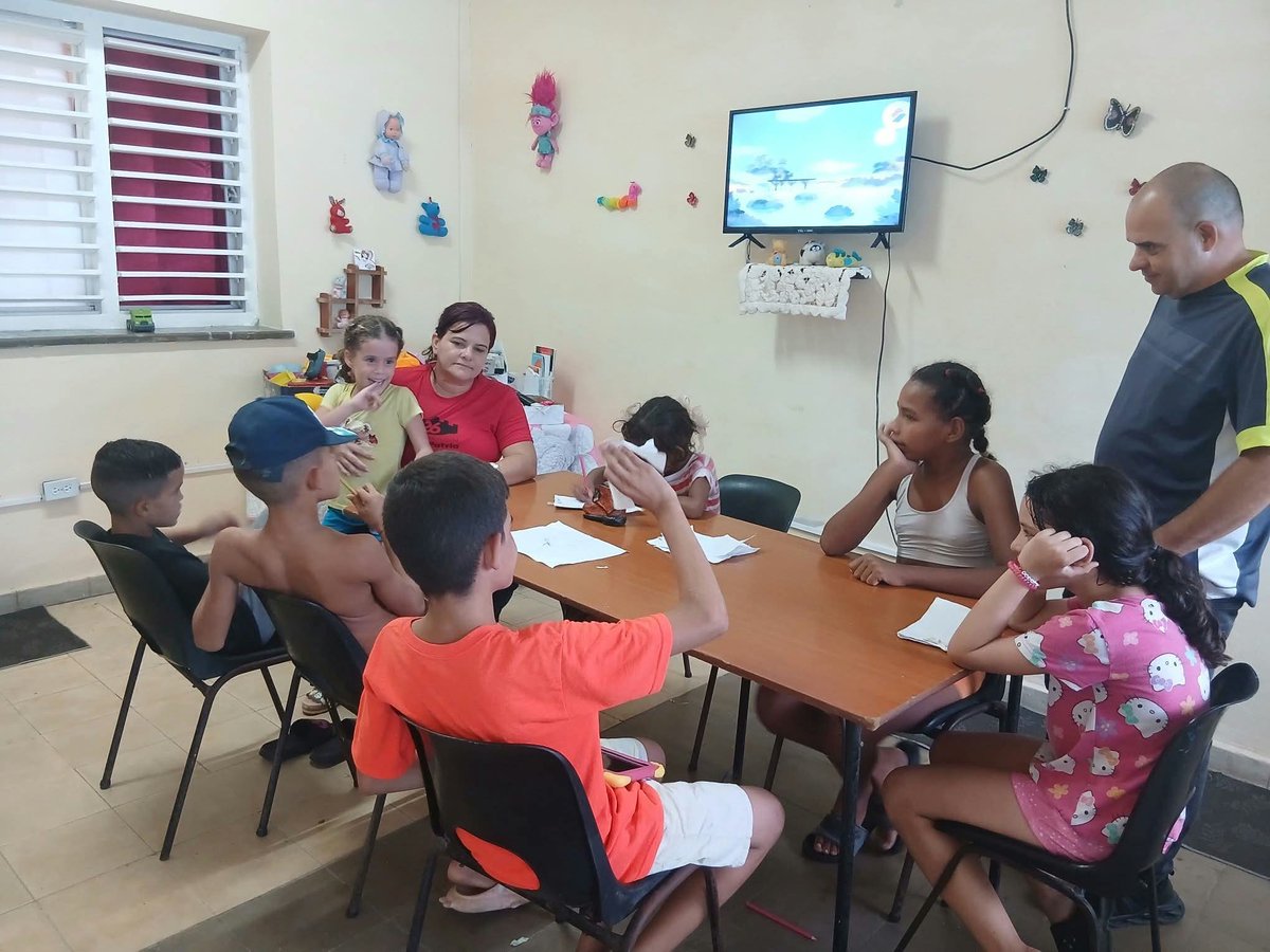 YamileRamosCord's tweet photo. En el Centro de Acogimiento Urgente, 11 niños son atendidos integralmente. Ellos merecen toda nuestra atención y cariño.  Para ellos trabajamos.  #UnidosXCuba #PinardelRío https://t.co/hqTMpwu1QK
