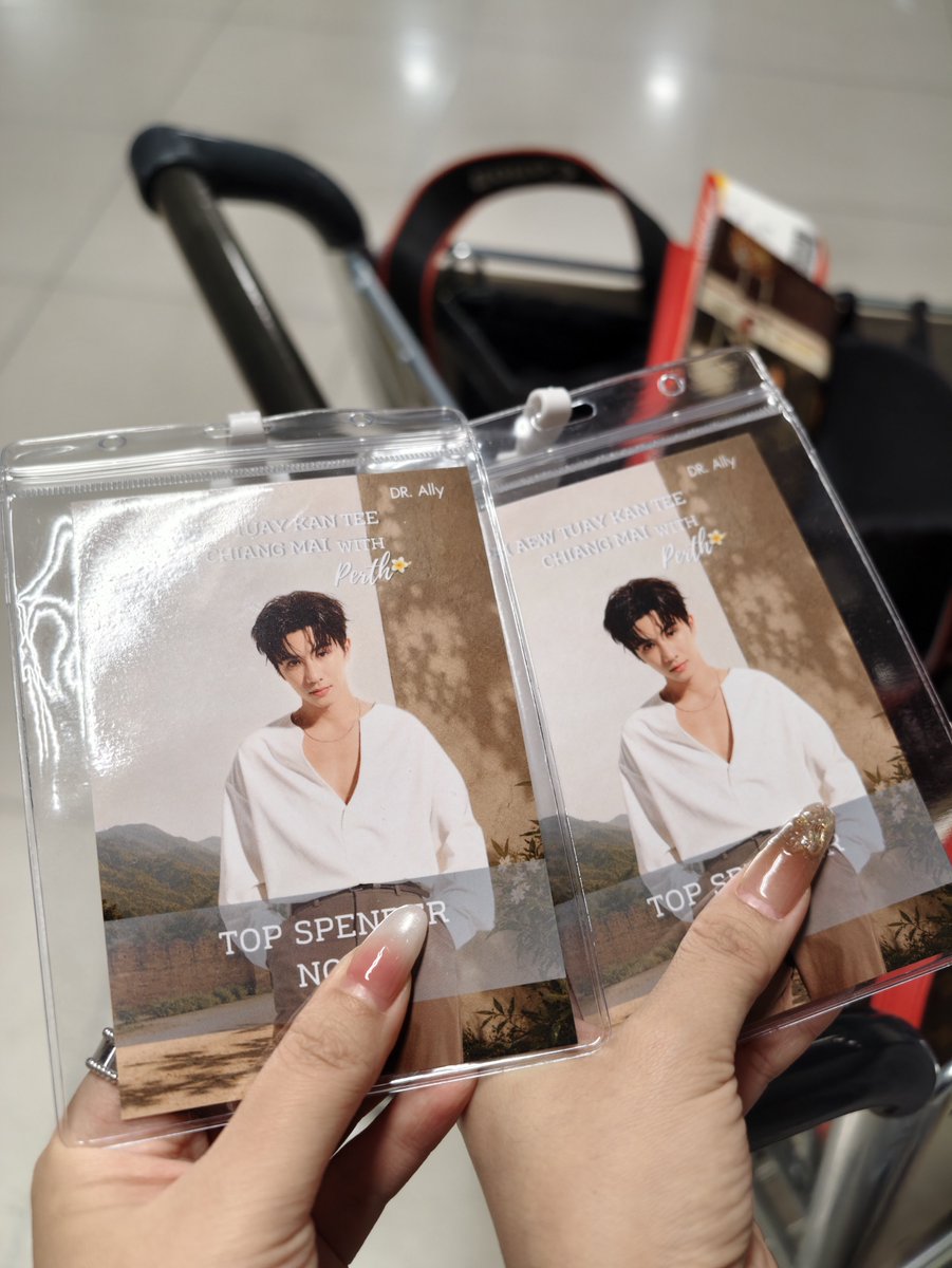 lanren_popo33's tweet photo. Let's go ✌

PERTH PAIAEW CHIANGMAI

#DrAllyinCNXwithPerth
#PerthTanapon https://t.co/aOboIRlvYG