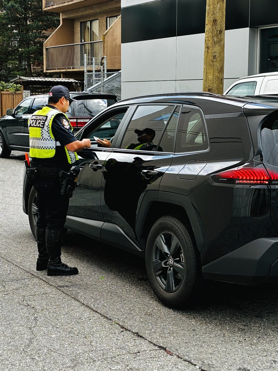 VPDTrafficUnit's tweet photo. @VancouverPD And here they are at Thurlow and Robson! #DriveSafe https://t.co/oUF8USGtYl