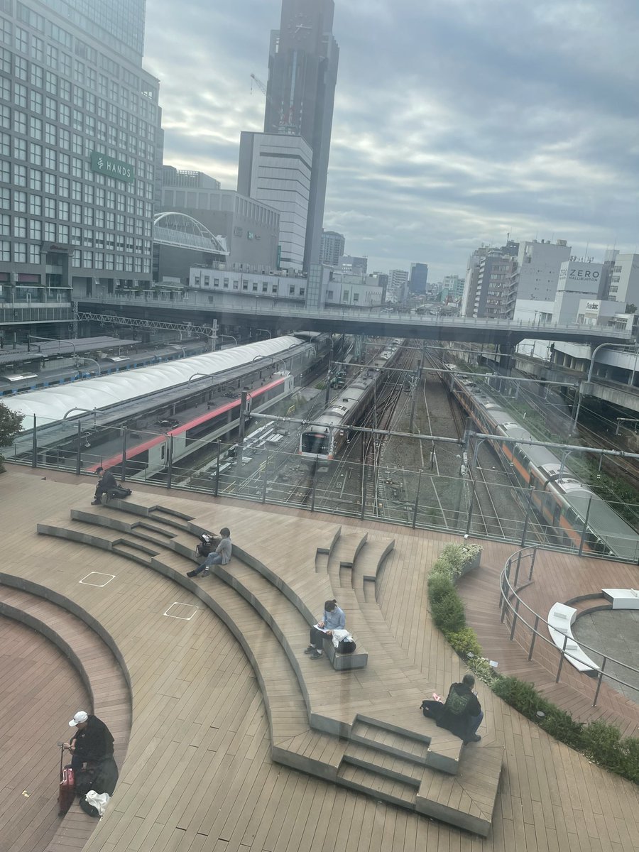 Vo2Na_Linn's tweet photo. 東京！！！ https://t.co/oIHBDaQYSm
