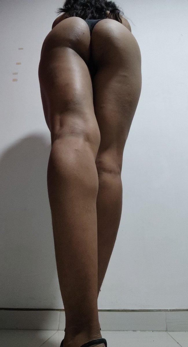 soddisfacente76's tweet photo. Una noche tan fría y yo tan caliente 🔥💕😏
#hot https://t.co/M6ETa4C4J8