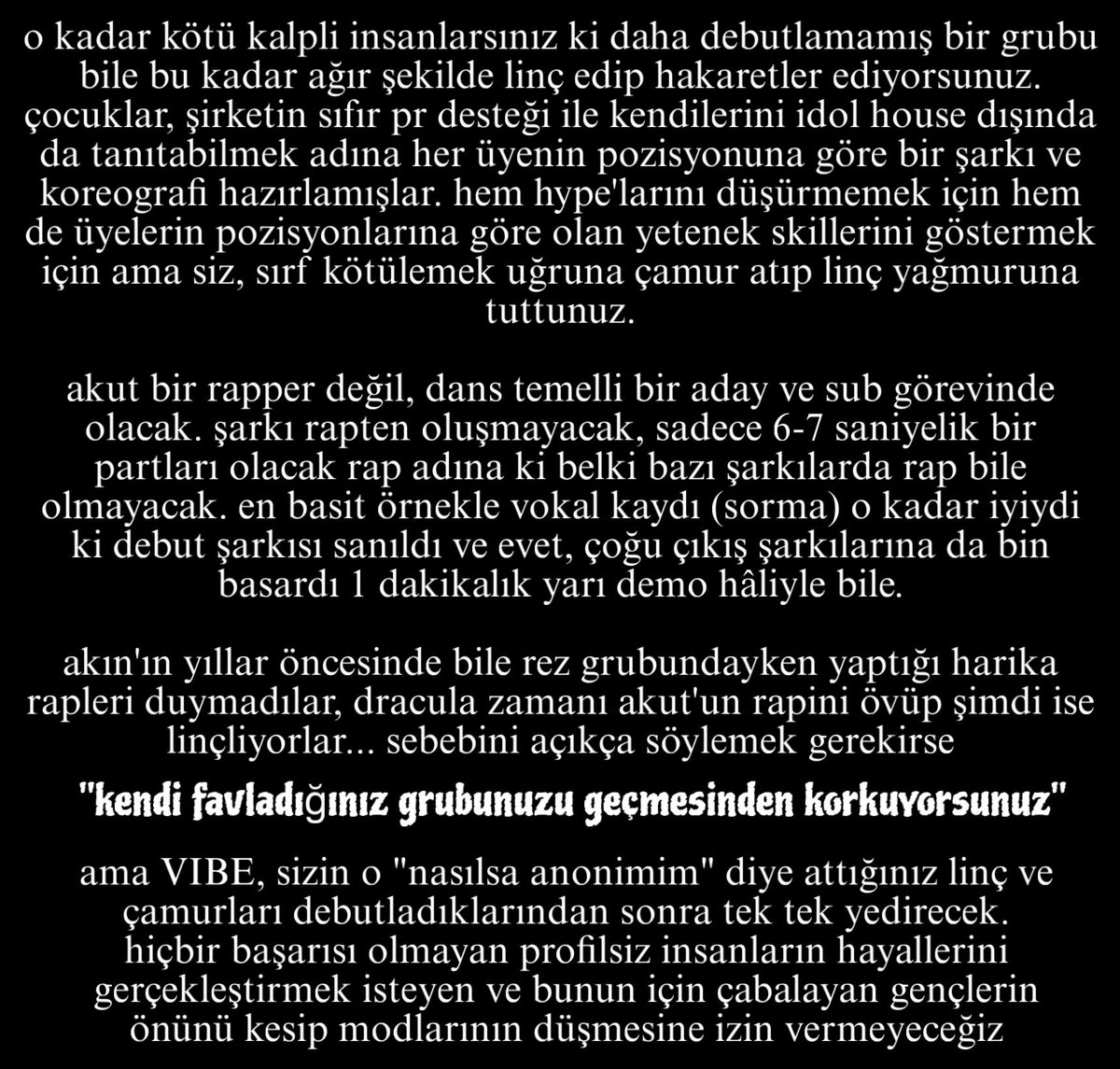 kalbinezehri's tweet photo. zamanında AURA da böyle linçlenmişti ama sonucu görüyoruz. burda akut’un konuşamaması ve ağlayacakken bile gülmeye çalışmasının bedelini konserlerinde onun için para verip dinlerken ödersiniz umarım. keser döner sap döner, gün gelir hesap döner sonuna kadar VIBE’layacağız biz🫰🏿🤍 https://t.co/XeNssGZbDC