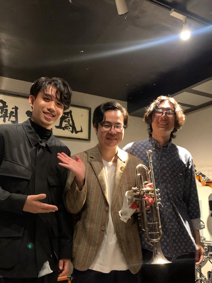kantaro_trp's tweet photo. こちら終演！
ありがとうございました！ https://t.co/syD7Ql2f19