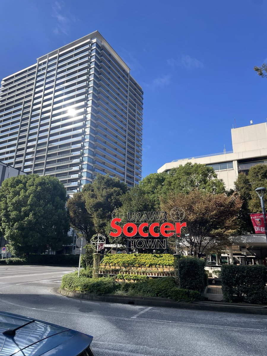eightouking's tweet photo. 本日はこちらから。
絶好の釣り日和に会社の指示で講習会に休日返上で馳せ参じました。とても楽しみです（白目）
#ガッデム https://t.co/1IOYv1U8je