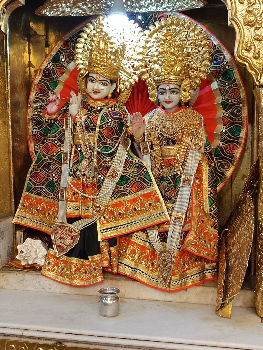 GaurVakul's tweet photo. जय श्री राधे-राधे🌹🙏🏻
जय श्री सीता राम जी🌹🙏🏻
#संकटमोचन #महाबली #बजरंगबली #हनुमानजी की जय🌷🙏🏻 #CP, #New_Delhi
#२०८३_विक्रम_सम्वत्  #आश्विन #कृष्णपक्ष #सप्तमी #03Oct2026 #शनिवार #Saturday
#राधे_राधे #जय_श्री_सिया_राम #shriram #ram #राम #श्रीराम #जय_श्री_राम d https://t.co/q8TtLwKtow