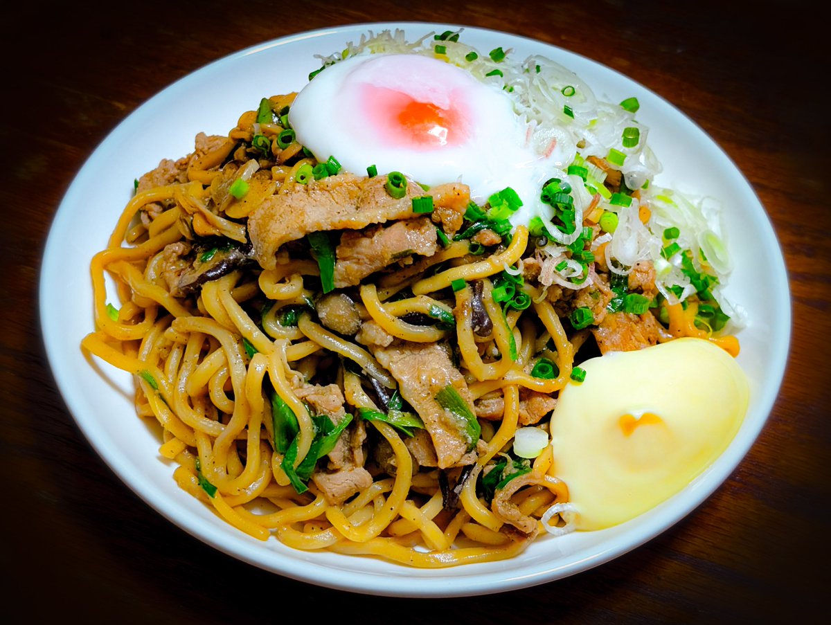 OREGADGET's tweet photo. 昨夜のまぜそば。#自炊 https://t.co/4B0ewLkDZZ
