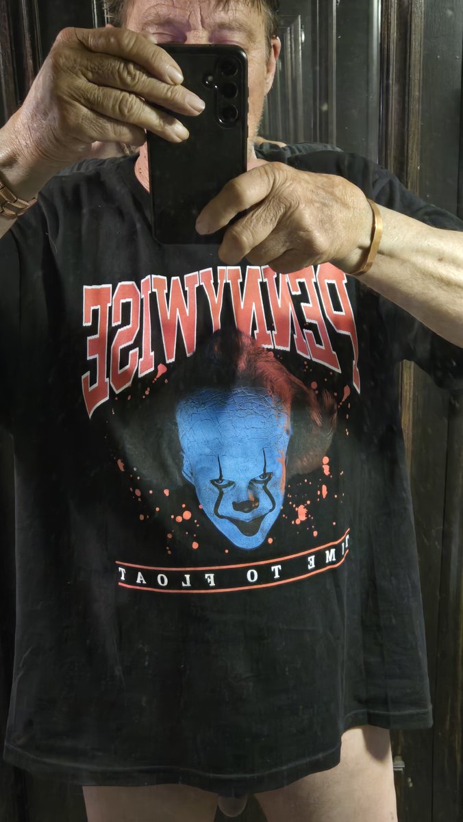 brycegreen51's tweet photo. Got a new shirt 👕 https://t.co/Rf6tm30Dyf
