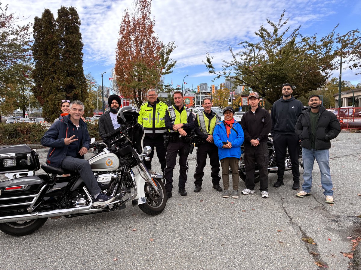 VPDTrafficUnit's tweet photo. @VancouverPD And also here at Main and Terminal! #WeAreOutThere https://t.co/kjWT57Ejrt