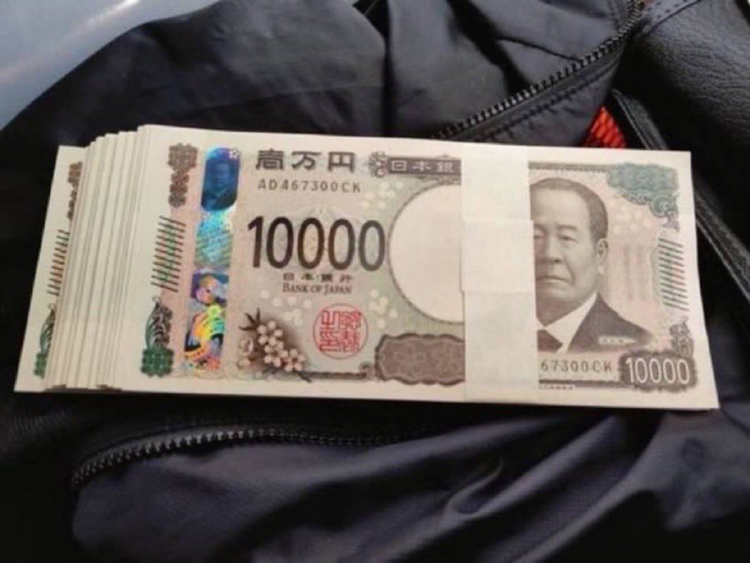 Babaliluyi's tweet photo. みんな正直に教えて…！
1ヶ月の生活費、いくらあれば足りる？
①10万円
②20万円
③30万円
④100万円 https://t.co/YWcngPsmBN