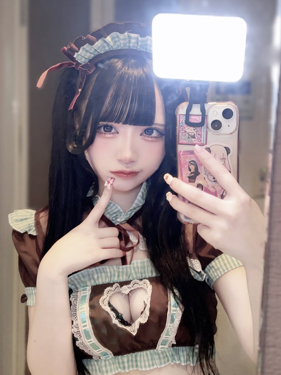 kaoman003's tweet photo. ぶっかけ顔まんこ
#顔抜き #オナペ晒し #連れオナ https://t.co/TXv7xN0nmh