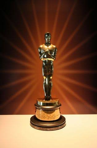 Cheewence's tweet photo. It's time ! @TomCruise  this time it has to be yours.  @TheAcademy .
#digger #tomcruise #oscars https://t.co/poWiUnFf9y