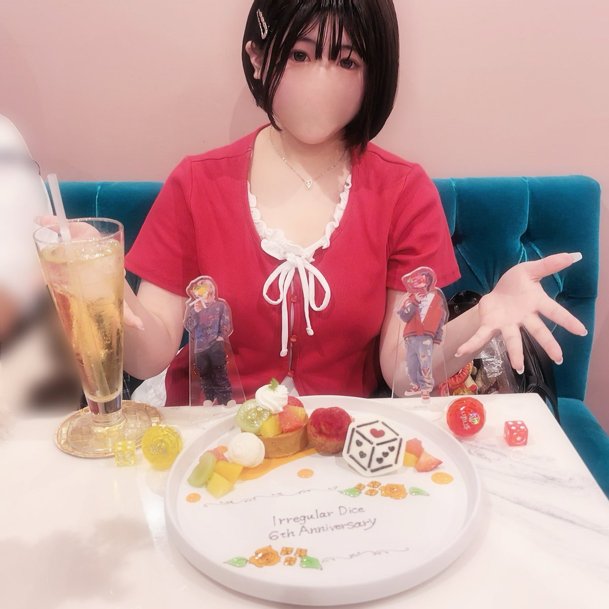 aicha___maru's tweet photo. 6年前、6人で始まった物語。

たくさんの夢を叶えて、
たくさんの幸せを届けてくれてありがとう。

いれいすに出会えたこと、
一緒にたくさんの景色を見られたこと、
全部が大切な宝物です。

これまでの6年間も、
これから先の未来も、
ずっと6人が大好きです。

いれいす6周年、本当におめでとう。

これからも6人で、最高の景色へ——。
 #いれいす活動6周年 
  #いれりす  #お祝い 
 #fyp   #いれいすに届け