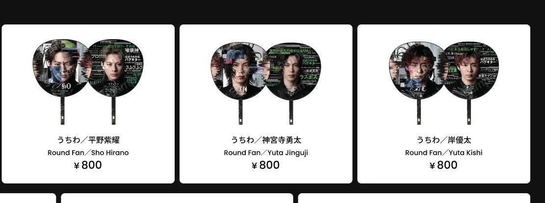 show_gacha_'s tweet photo. もうこのうちわはうちらにデコさせる気なくて終わった笑笑😇 https://t.co/7C9kFbQP0t