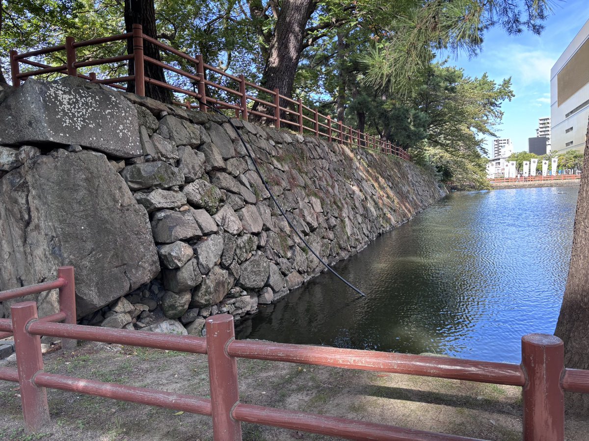 SiloVine's tweet photo. 豊前・小倉城なう

おはようございます。本日はここから。
10年ぶり2回目。
本日は小倉城まつりのようですが、先を急ぐので早々に退散 https://t.co/aQ7nzqKhtx