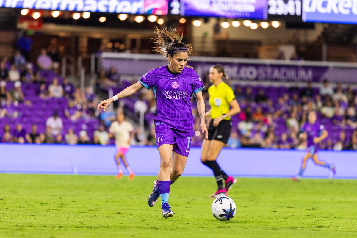ORLPride's tweet photo. The pack in action 🐕 https://t.co/Krxd5EdnYr