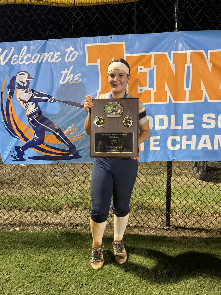 OElliott_2032's tweet photo. We brought the Tennessee State Championship back home to Farragut Thursday night. Such a great season with the best teammates.

I finished the season leading my team with .531 batting average in 64 at bats. Already looking forward to next season.
@LibertySB @SoftballDown @SoftbalAmerica @BCLionsSoftball @RecruitMatador @TopPreps @exporecruite @SoftballRecruit @SunilSportsNews @RecArenaMain @los_stuff @CoachDot_LU @DomoDynasty @TWU_BulldogsSB @gatorjack72 @SoutheasternSB
