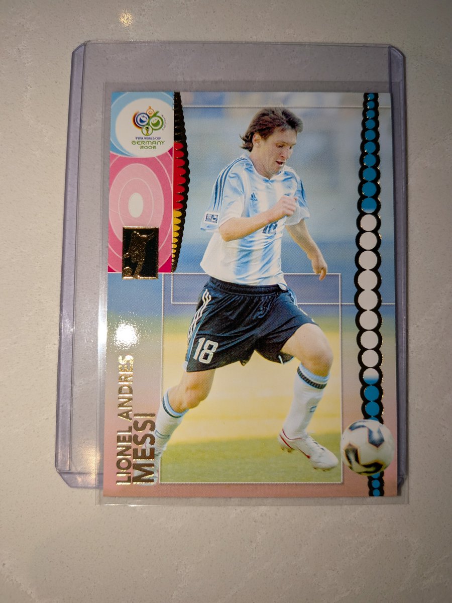 Showtime_13_'s tweet photo. @SportsCardInv Found two boxes of 2006 Panini World Cup in 2019 in bins. Had two Ronaldo and two Messi's. Recently found another two boxes while moving and one more Messi and Ronaldo! https://t.co/dU6ztIgAiY