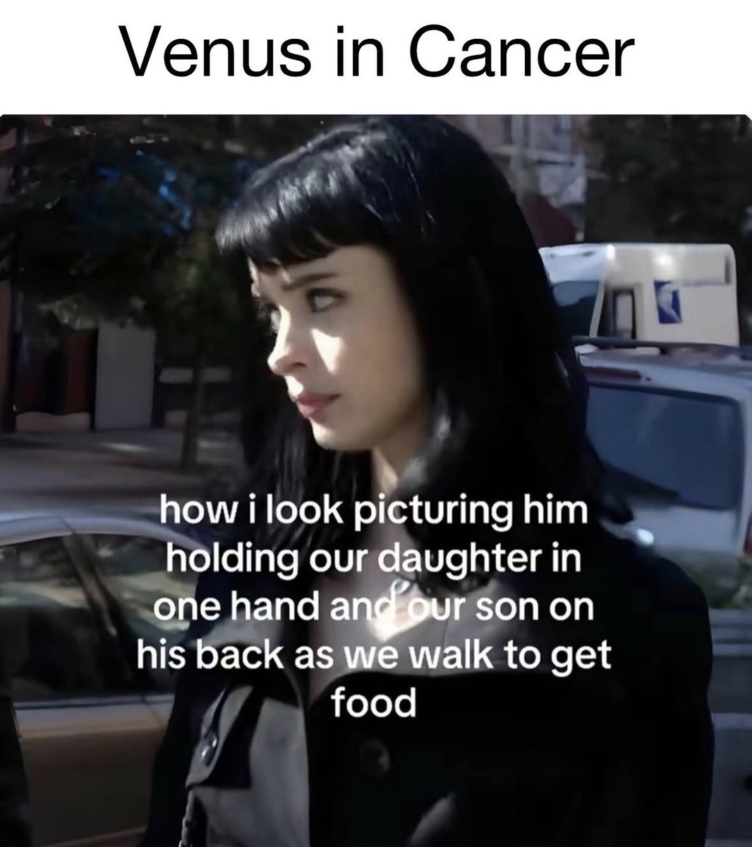 AmandaAdrienne's tweet photo. Venus in Cancer. I feel so seen with my delicate moody family values. https://t.co/dCL3xh2FnO