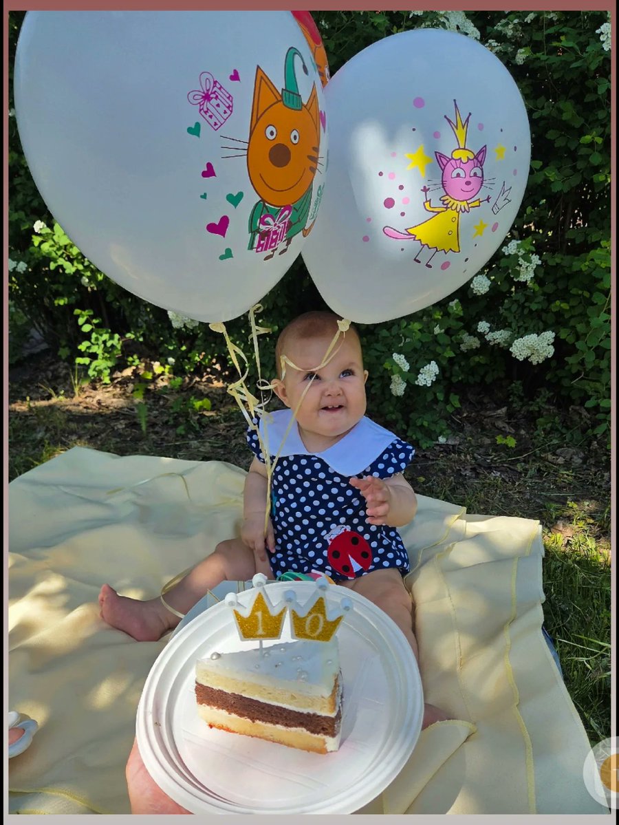Montoyagf's tweet photo. I never understood moms who constantly posted photos of their children... Now I do. https://t.co/kFFtCCU7Jm