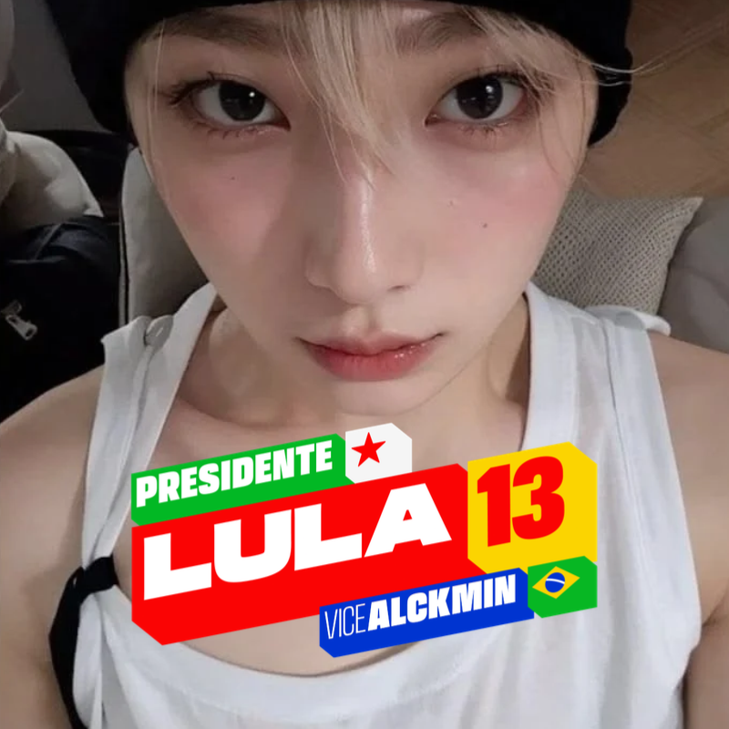 nayoozi's tweet photo. gente!!!! fiz esse template no canva caso alguém queira colocar o icon com a identidade da campanha do lula. já que o twibbon morreu a gente se vira como pode
https://t.co/z5EldNKg6T https://t.co/WM4gKbqrmx