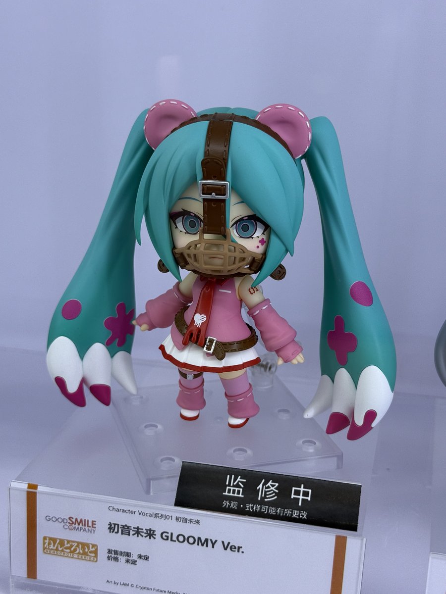 AmiAmi_Report's tweet photo. Nendoroid Character Vocal Series 01 Hatsune Miku GLOOMY Ver. from VOCALOID by Good Smile Company!!

#VOCALOID #HatsuneMiku #WF2026Shanghai #AmiAmiLive https://t.co/uUtkcroxUN